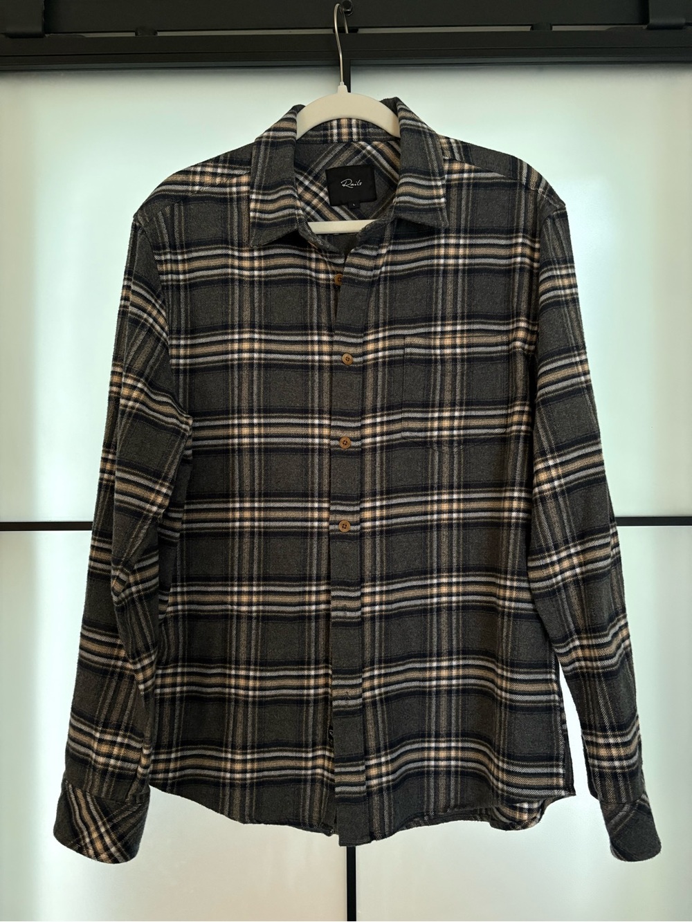 Rails Men's Black and Cream Plaid Button-Down Shirt